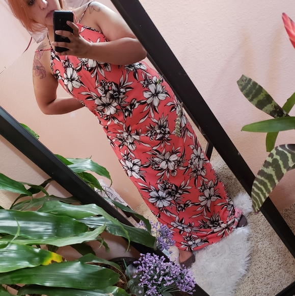 Nymphe Coral Flower Print Rayon Gauze Open Back Maxi  Small, Medium, Large - Picture 3 of 7